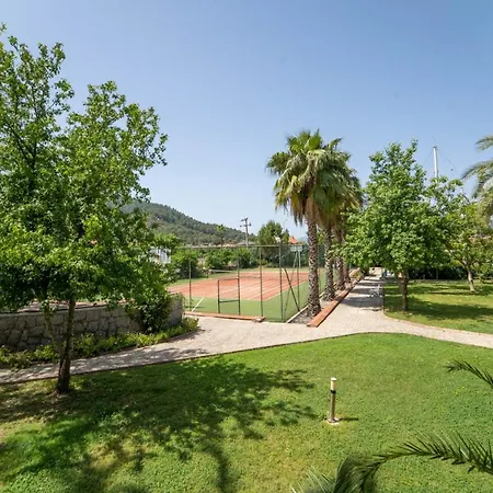 Spectacular House With Balcony Close To Inlice Beach In Göcek